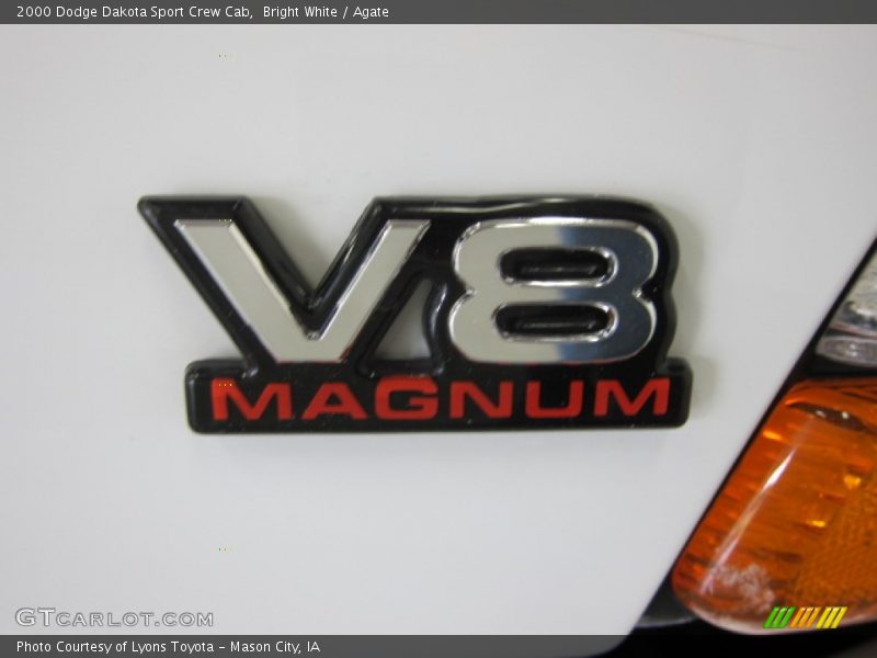  2000 Dakota Sport Crew Cab Logo