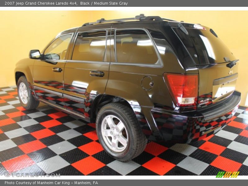 Black / Medium Slate Gray 2007 Jeep Grand Cherokee Laredo 4x4