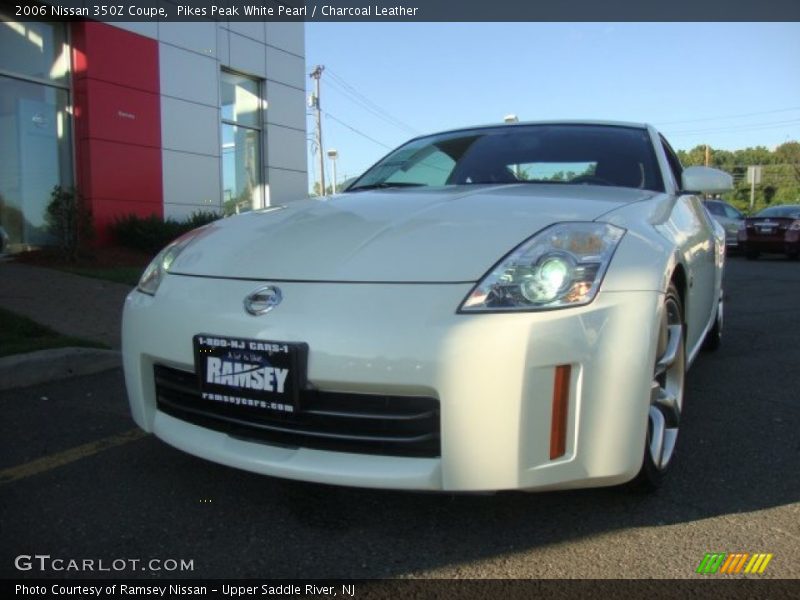 Pikes Peak White Pearl / Charcoal Leather 2006 Nissan 350Z Coupe