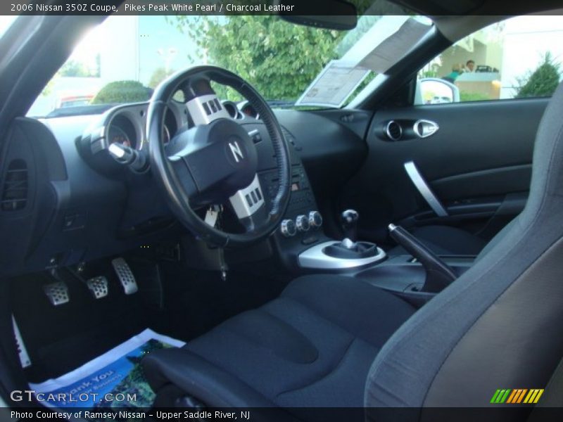 Pikes Peak White Pearl / Charcoal Leather 2006 Nissan 350Z Coupe