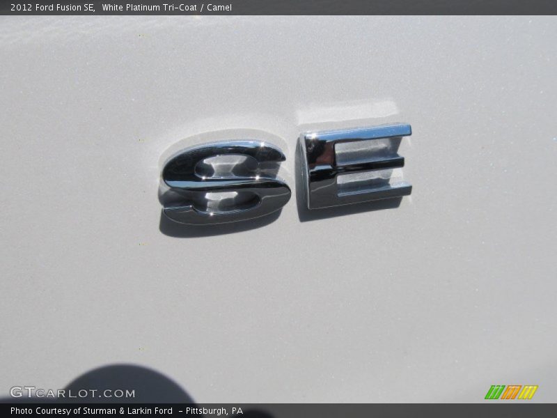 White Platinum Tri-Coat / Camel 2012 Ford Fusion SE