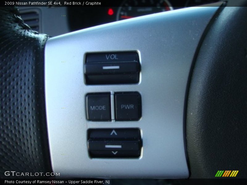 Red Brick / Graphite 2009 Nissan Pathfinder SE 4x4
