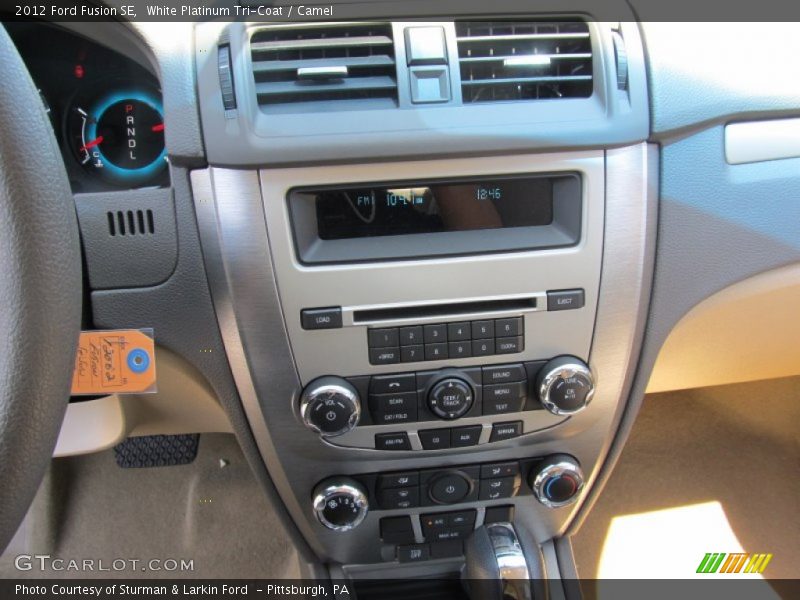 White Platinum Tri-Coat / Camel 2012 Ford Fusion SE
