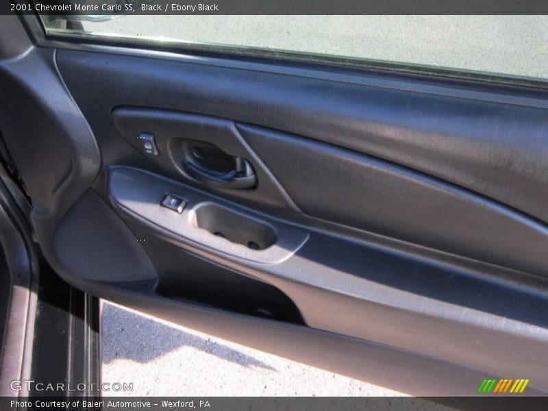 Black / Ebony Black 2001 Chevrolet Monte Carlo SS