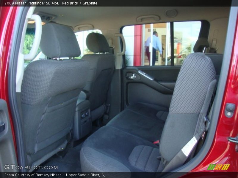 Red Brick / Graphite 2009 Nissan Pathfinder SE 4x4