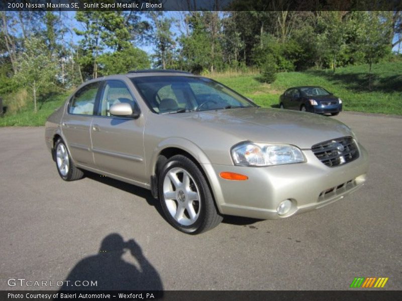 Sunlit Sand Metallic / Blond 2000 Nissan Maxima SE
