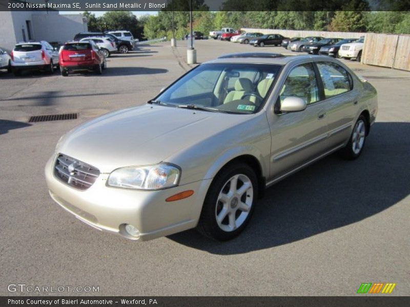 Sunlit Sand Metallic / Blond 2000 Nissan Maxima SE