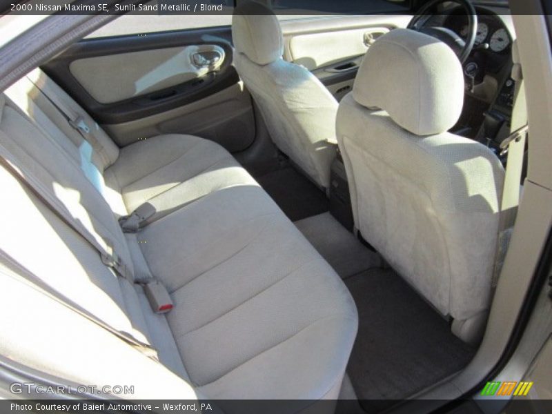 Sunlit Sand Metallic / Blond 2000 Nissan Maxima SE