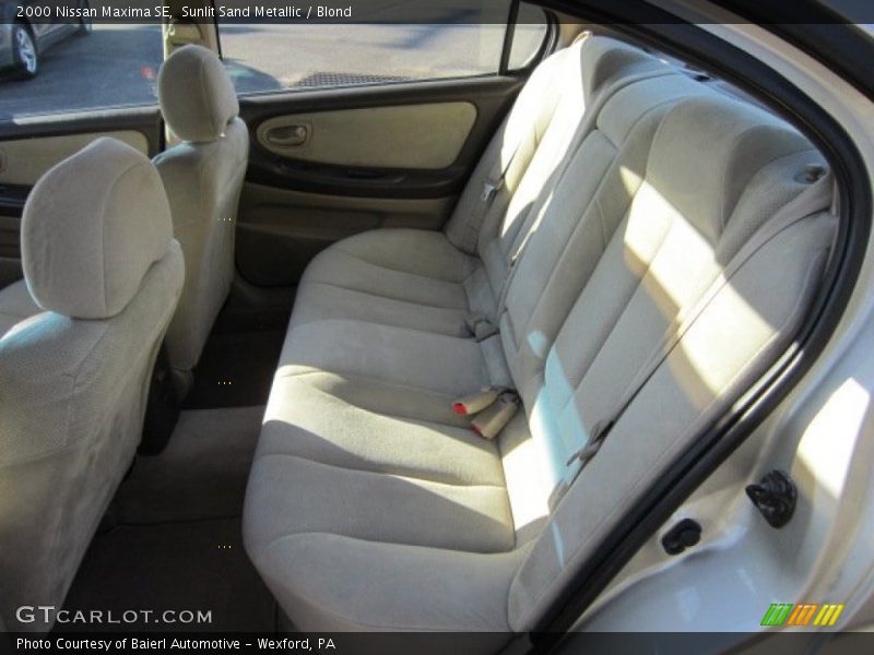 Sunlit Sand Metallic / Blond 2000 Nissan Maxima SE