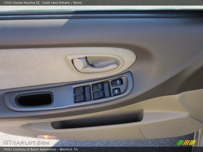 Sunlit Sand Metallic / Blond 2000 Nissan Maxima SE
