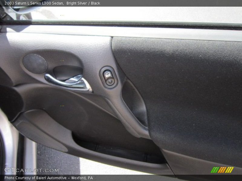 Bright Silver / Black 2003 Saturn L Series L300 Sedan