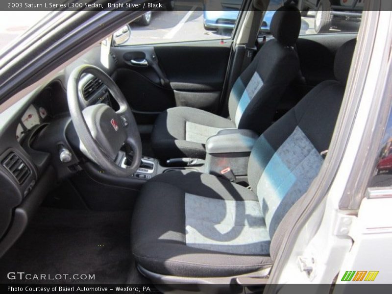 Bright Silver / Black 2003 Saturn L Series L300 Sedan