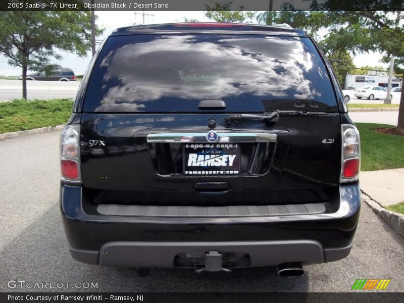 Obsidian Black / Desert Sand 2005 Saab 9-7X Linear