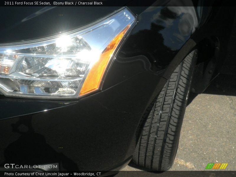 Ebony Black / Charcoal Black 2011 Ford Focus SE Sedan