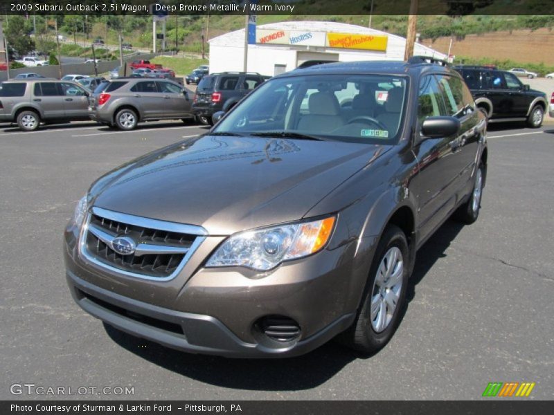 Deep Bronze Metallic / Warm Ivory 2009 Subaru Outback 2.5i Wagon