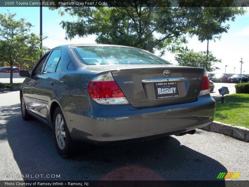 Phantom Gray Pearl / Gray 2005 Toyota Camry XLE V6