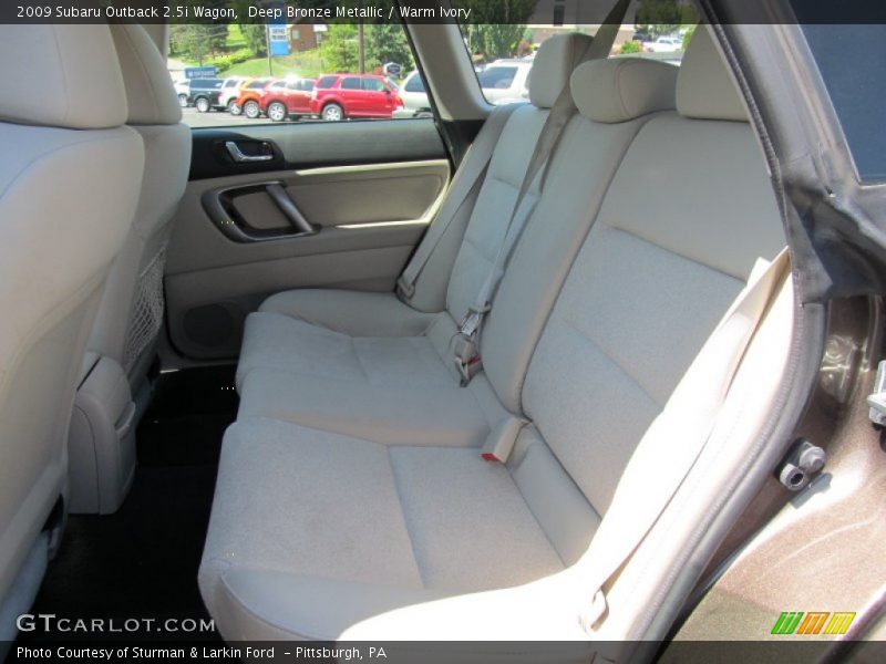 Deep Bronze Metallic / Warm Ivory 2009 Subaru Outback 2.5i Wagon