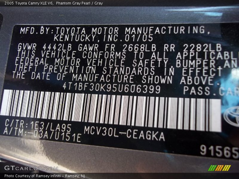 Phantom Gray Pearl / Gray 2005 Toyota Camry XLE V6