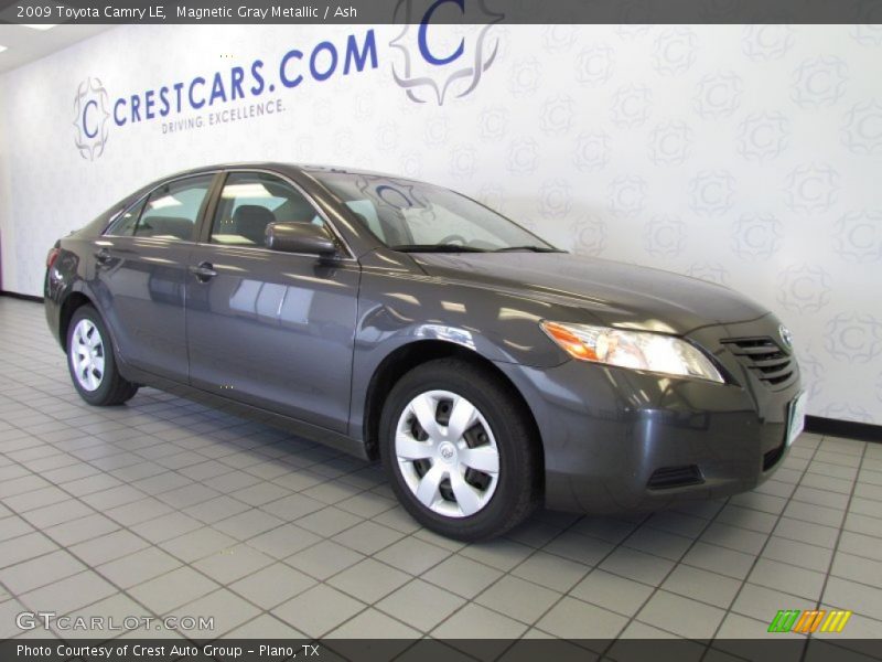 Magnetic Gray Metallic / Ash 2009 Toyota Camry LE