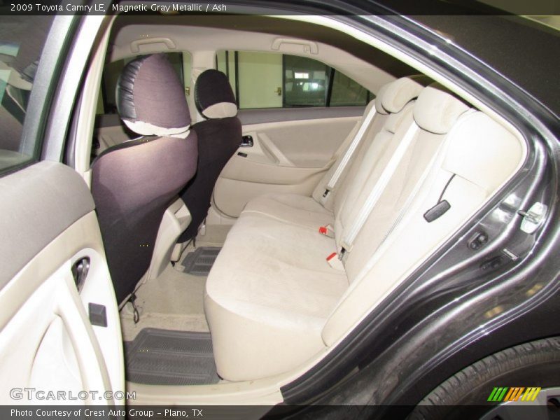 Magnetic Gray Metallic / Ash 2009 Toyota Camry LE