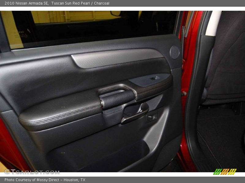 Tuscan Sun Red Pearl / Charcoal 2010 Nissan Armada SE