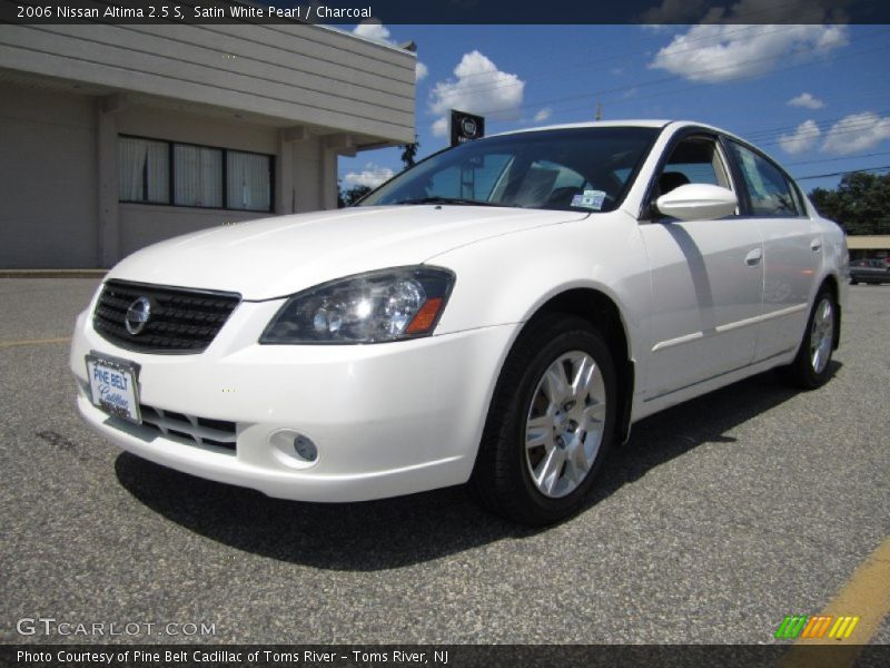 Satin White Pearl / Charcoal 2006 Nissan Altima 2.5 S
