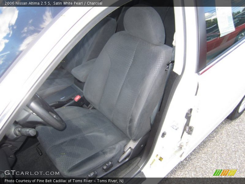 Satin White Pearl / Charcoal 2006 Nissan Altima 2.5 S