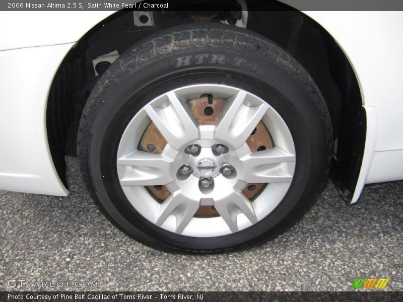 Satin White Pearl / Charcoal 2006 Nissan Altima 2.5 S