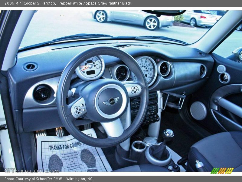 Pepper White / Space Gray/Panther Black 2006 Mini Cooper S Hardtop