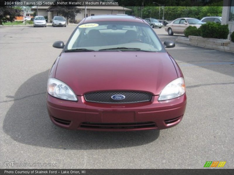 Merlot Metallic / Medium Parchment 2004 Ford Taurus SES Sedan