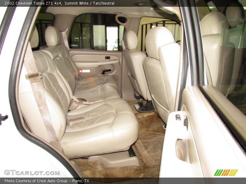 Summit White / Tan/Neutral 2002 Chevrolet Tahoe Z71 4x4