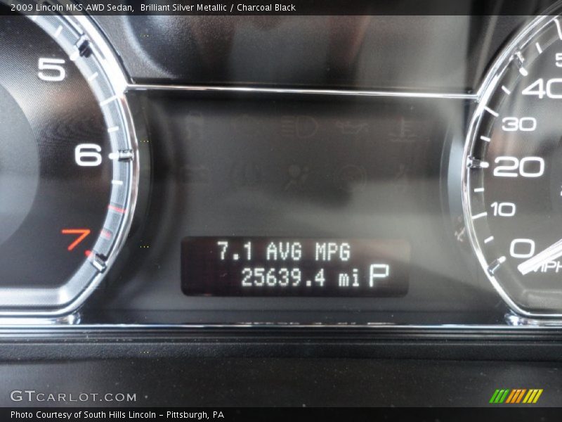 Brilliant Silver Metallic / Charcoal Black 2009 Lincoln MKS AWD Sedan