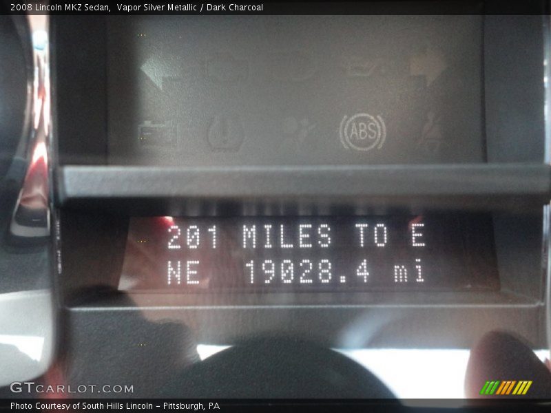 Vapor Silver Metallic / Dark Charcoal 2008 Lincoln MKZ Sedan