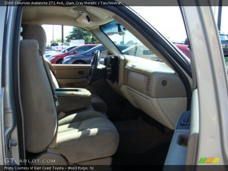 Dark Gray Metallic / Tan/Neutral 2006 Chevrolet Avalanche Z71 4x4
