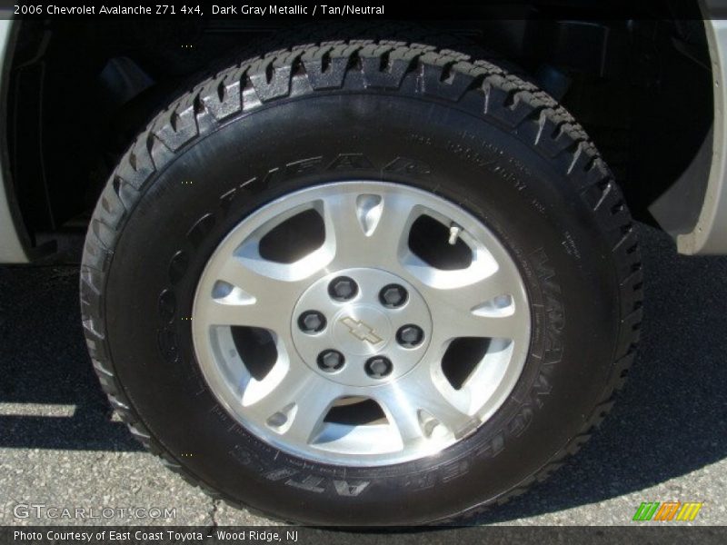 Dark Gray Metallic / Tan/Neutral 2006 Chevrolet Avalanche Z71 4x4