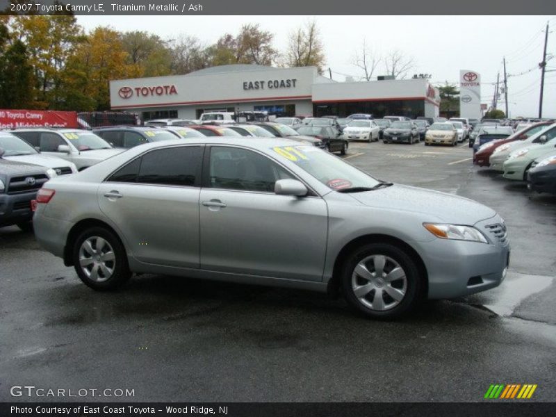 Titanium Metallic / Ash 2007 Toyota Camry LE