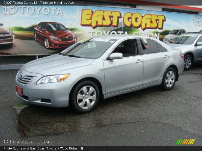 Titanium Metallic / Ash 2007 Toyota Camry LE