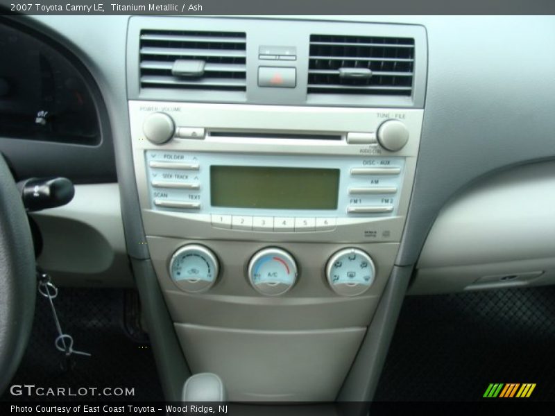 Titanium Metallic / Ash 2007 Toyota Camry LE
