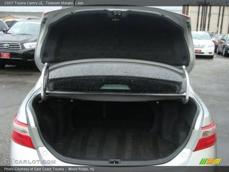 Titanium Metallic / Ash 2007 Toyota Camry LE