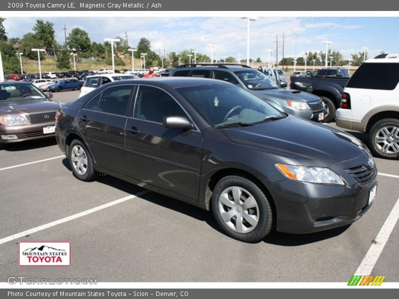 Magnetic Gray Metallic / Ash 2009 Toyota Camry LE