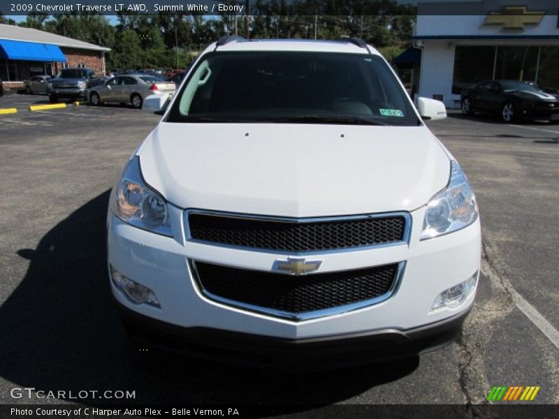 Summit White / Ebony 2009 Chevrolet Traverse LT AWD