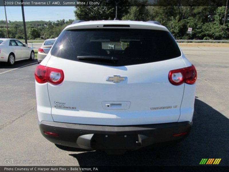 Summit White / Ebony 2009 Chevrolet Traverse LT AWD