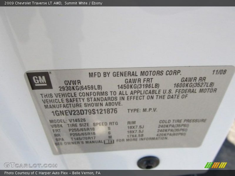 Summit White / Ebony 2009 Chevrolet Traverse LT AWD