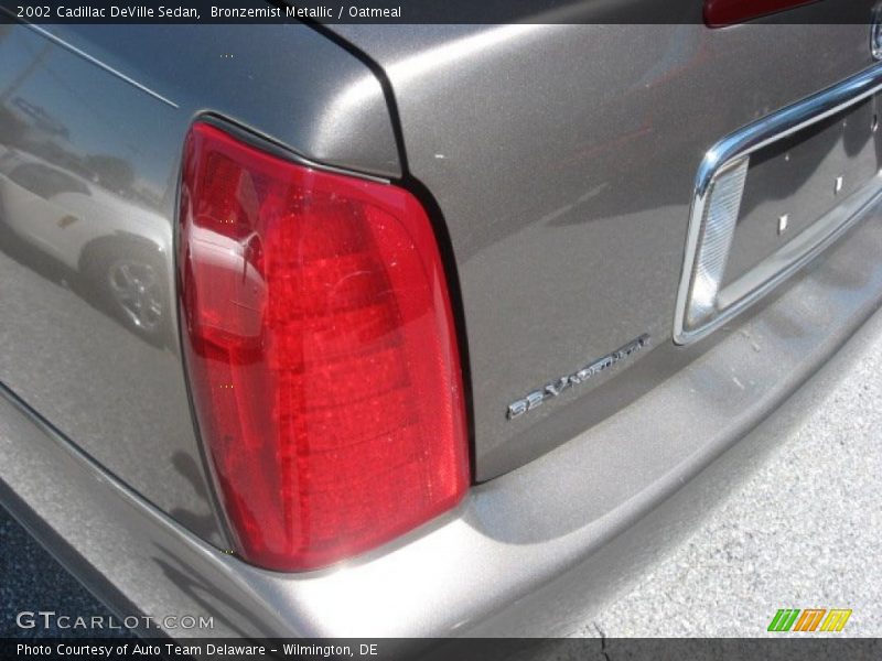 Bronzemist Metallic / Oatmeal 2002 Cadillac DeVille Sedan