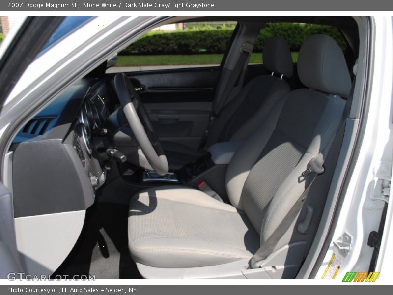 Stone White / Dark Slate Gray/Light Graystone 2007 Dodge Magnum SE