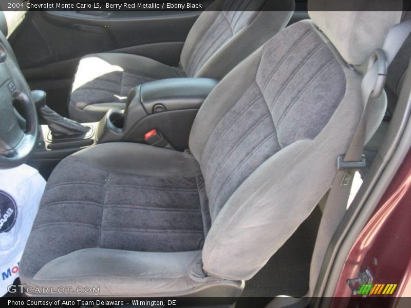 Berry Red Metallic / Ebony Black 2004 Chevrolet Monte Carlo LS