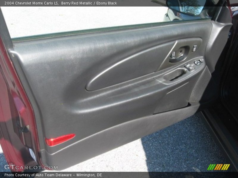 Berry Red Metallic / Ebony Black 2004 Chevrolet Monte Carlo LS