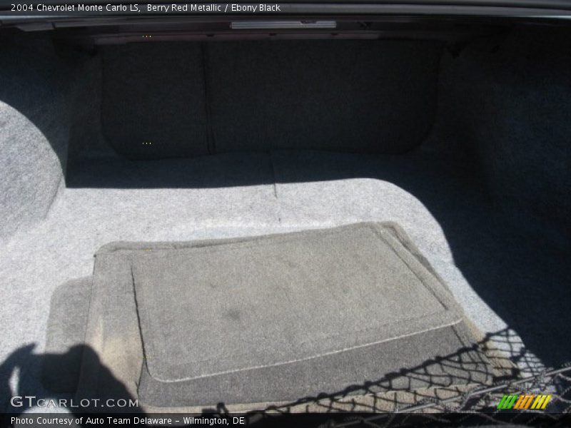 Berry Red Metallic / Ebony Black 2004 Chevrolet Monte Carlo LS