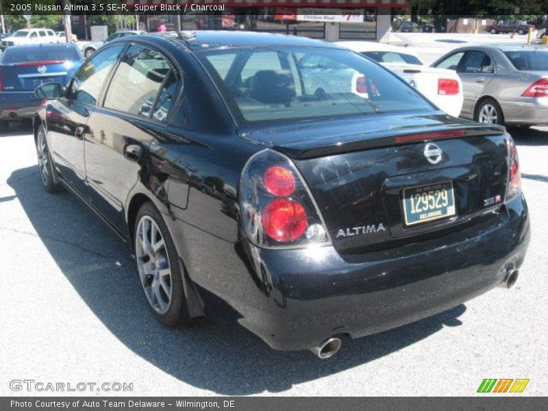 Super Black / Charcoal 2005 Nissan Altima 3.5 SE-R