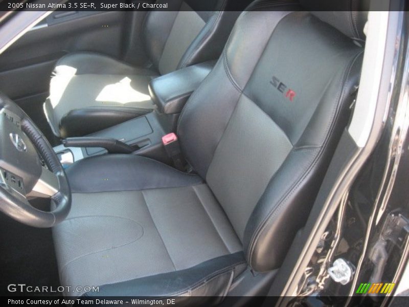Super Black / Charcoal 2005 Nissan Altima 3.5 SE-R